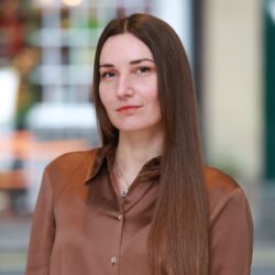 Elena Sarieva Speaker at UK Solar Summit